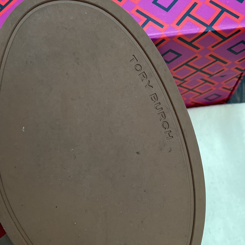 Tory Burch Everly Slides In Red With Gold Logo - image 7